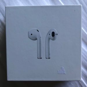 AirPods generation 2 with charging case